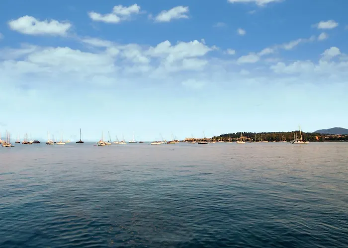 דירה Chrysa's Anemomylos